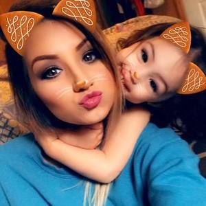 Meet your Posher, Alaina